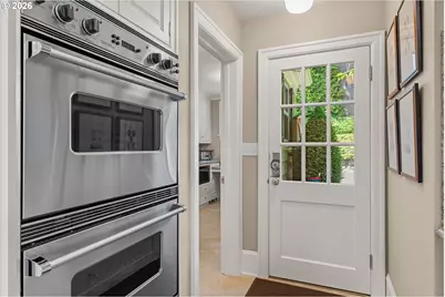 2836 NW Cumberland Rd, Portland, OR 97210 - Photo 21
