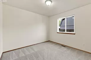 4745 N Amherst St, Portland, OR 97203 - Photo 11