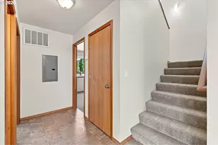 4745 N Amherst St, Portland, OR 97203 - Photo 9