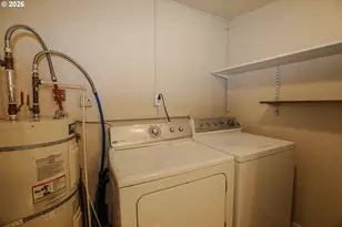 411 Wells Rd, Oakland, OR 97462 - Photo 31