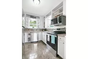 805 N Kelso Ave, Kelso, WA 98626 - Photo 11