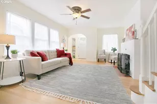 805 N Kelso Ave, Kelso, WA 98626 - Photo 5