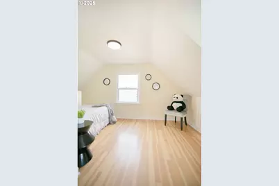 805 N Kelso Ave, Kelso, WA 98626 - Photo 27