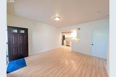 8906 NE Brentford Way, Hillsboro, OR 97006 - Photo 5