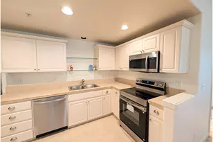 8906 NE Brentford Way, Hillsboro, OR 97006 - Photo 7