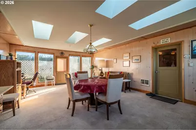 615 Jackson Ave SW, Bandon, OR 97411 - Photo 19