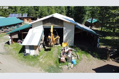 42000 Clear Creek Rd, Granite, OR 97877 - Photo 15