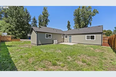 9400 NE Gertz Ct, Portland, OR 97211 - Photo 41