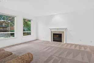12604 SW Creekshire Dr, Tigard, OR 97223 - Photo 15