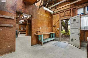 3730 Amber Ln, Roseburg, OR 97471 - Photo 37