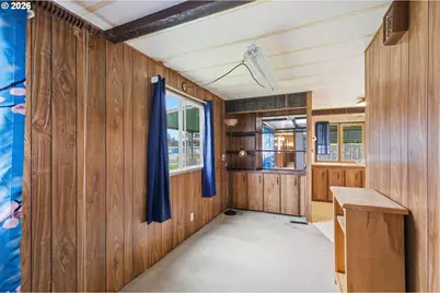 1557 N Pacific Hwy, Cottage Grove, OR 97424 - Photo 11