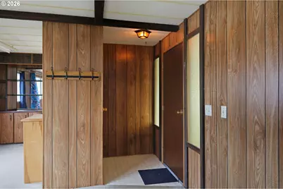 1557 N Pacific Hwy, Cottage Grove, OR 97424 - Photo 5