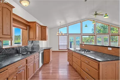 83413 Osprey Way, Florence, OR 97439 - Photo 15