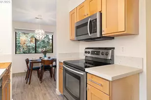 15928 NE Fremont St, Portland, OR 97230 - Photo 17