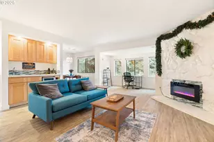 15928 NE Fremont St, Portland, OR 97230 - Photo 9