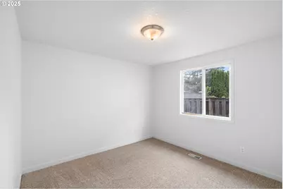 2846 SW Faith Ct, Troutdale, OR 97060 - Photo 17