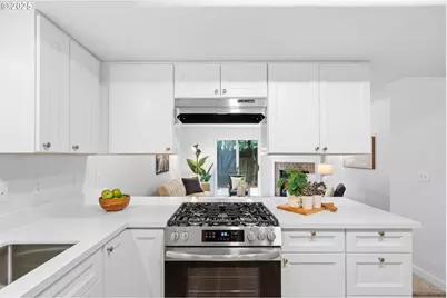 2846 SW Faith Ct, Troutdale, OR 97060 - Photo 29