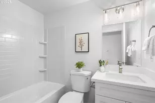 2846 SW Faith Ct, Troutdale, OR 97060 - Photo 9