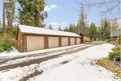56483 McKenzie Hwy #14, McKenzie Bridge, OR 97413 - Photo 39