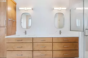 10723 SE 13th Cir, Vancouver, WA 98664 - Photo 33