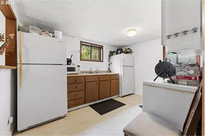 805 Coast Guard Hill Rd, Port Orford, OR 97465 - Photo 23