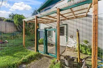 805 Coast Guard Hill Rd, Port Orford, OR 97465 - Photo 3