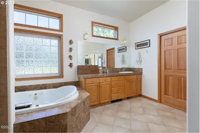 6515 Pacific Overlook Dr, Neskowin, OR 97149 - Photo 21