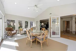 14600 SW Forest Pl, Beaverton, OR 97007 - Photo 19