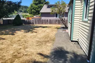 1023 N Knott St, Coquille, OR 97423 - Photo 31