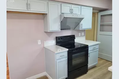 1023 N Knott St, Coquille, OR 97423 - Photo 11