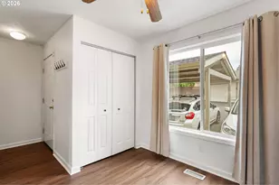 10900 SW 76th Pl, Portland, OR 97223 - Photo 9