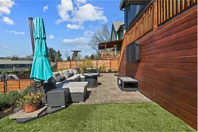 6635 Larissa Ln, Gladstone, OR 97027 - Photo 35