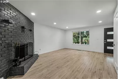 10220 SE Mount Scott Blvd, Portland, OR 97266 - Photo 3