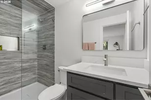 10220 SE Mt Scott Blvd, Portland, OR 97266 - Photo 9