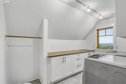 483 NW Skyline Crest Rd, Portland, OR 97229 - Photo 35