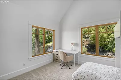 483 NW Skyline Crest Rd, Portland, OR 97229 - Photo 33