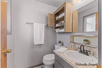 1617 Arthur St, North Bend, OR 97459 - Photo 29