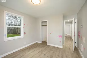 1879 G St, Springfield, OR 97477 - Photo 9