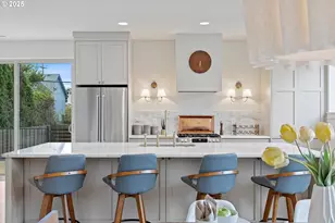 4643 N Gantenbein Ave, Portland, OR 97217 - Photo 9