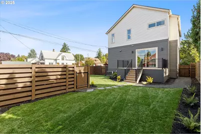 4643 N Gantenbein Ave, Portland, OR 97217 - Photo 43