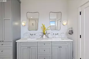 4643 N Gantenbein Ave, Portland, OR 97217 - Photo 25