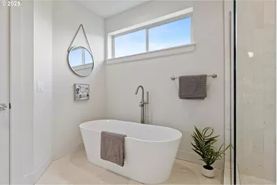 4643 N Gantenbein Ave, Portland, OR 97217 - Photo 27