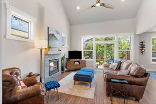 921 Goose Wy, Hood River, OR 97031 - Photo 3