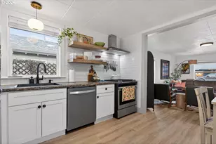 1005 Walnut St, Baker City, OR 97814 - Photo 11