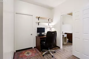 613 SE 5th St, Oakland, OR 97462 - Photo 33