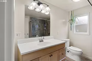 613 SE 5th St, Oakland, OR 97462 - Photo 27