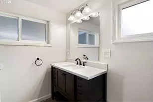 613 SE 5th St, Oakland, OR 97462 - Photo 31