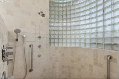 890 Rosemont Rd, West Linn, OR 97068 - Photo 23