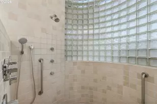 890 Rosemont Rd, West Linn, OR 97068 - Photo 23