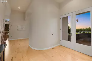 890 Rosemont Rd, West Linn, OR 97068 - Photo 5